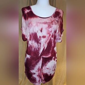 Coco's CloZet Burgundy Tie Dye Twist Front Top M LIKE NEW